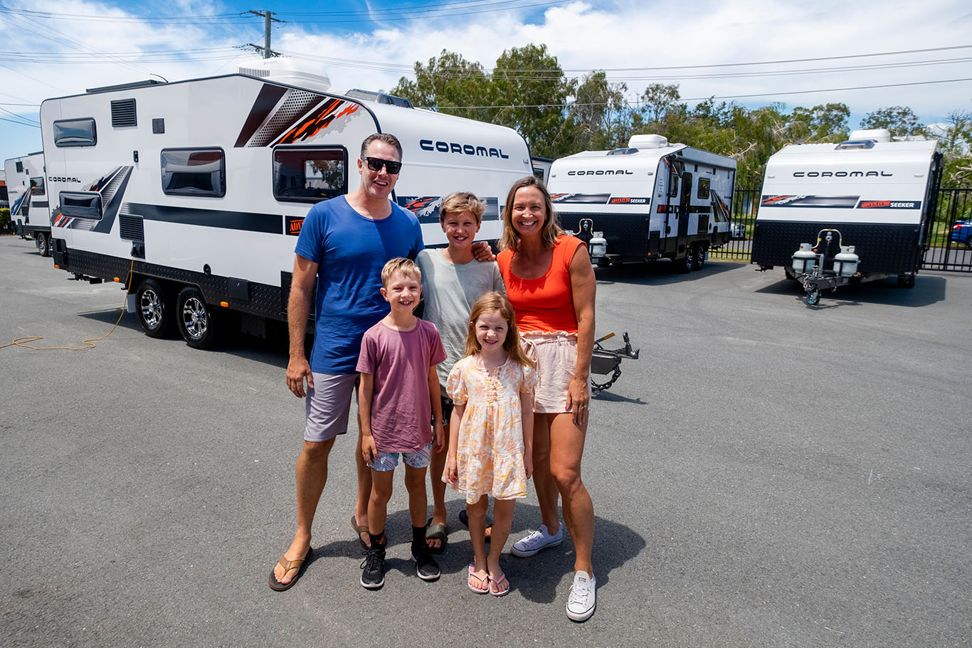 Brooke-Hanson-and-family-group.jpg Brooke-Hanson-and-family-group.jpg